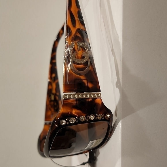 VG Rhinestones SUNGLASSES - Picture 5 of 6